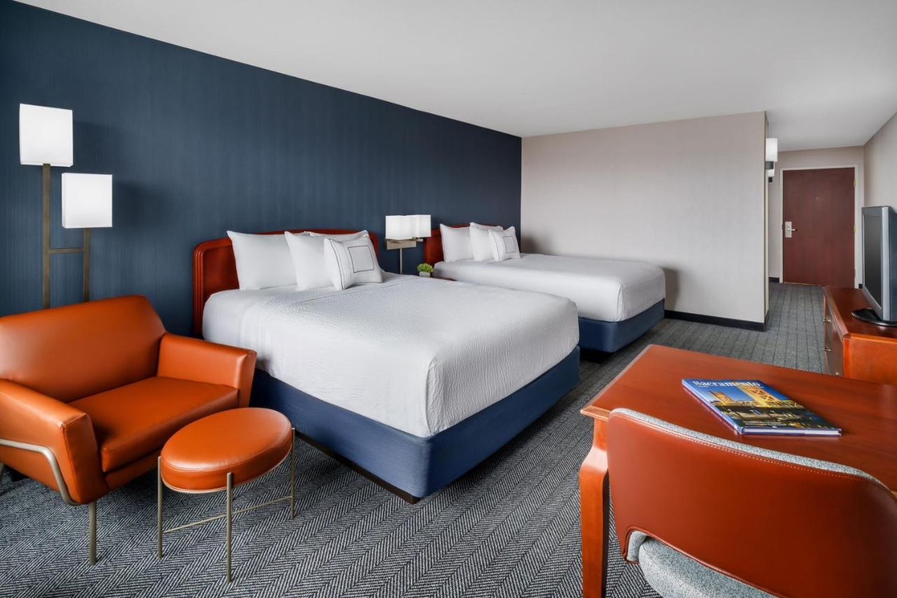 Courtyard By Marriott Sacramento Folsom Hotel Kültér fotó