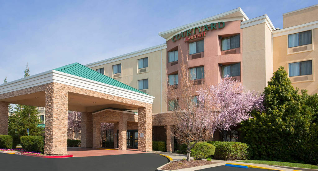 Courtyard By Marriott Sacramento Folsom Hotel Kültér fotó